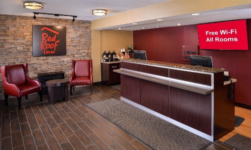 Red Roof Inn Milwaukee Airport image 1
